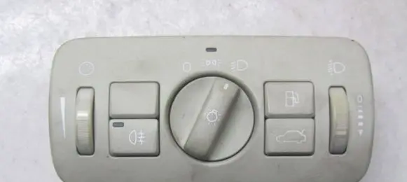 Volvo XC60 Light switch 30739421