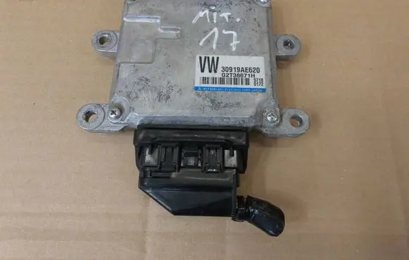 Subaru Levorg Rear brake EMF control unit/module 30919AE620