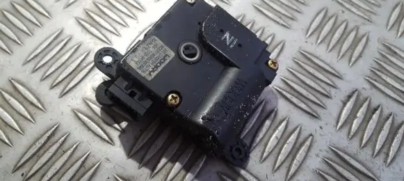 Hyundai Elantra Air flap motor/actuator d332akyaa d332-akyaa