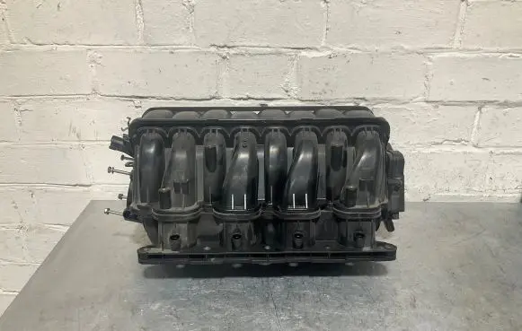 BMW 5 E60 E61 Intake manifold 7531618