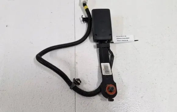 KIA Rio Front seatbelt buckle 888401W100