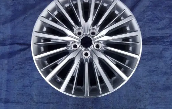 Mitsubishi ASX R18 alloy rim 7JX18