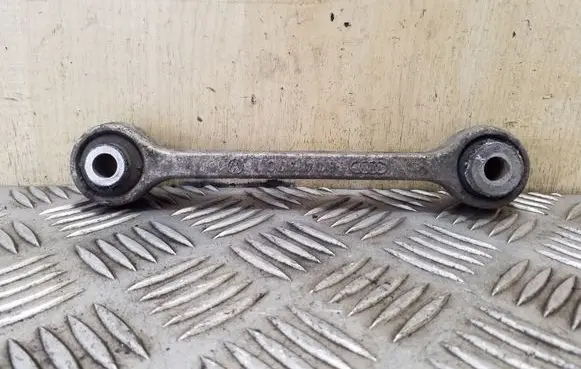 Front anti-roll bar/stabilizer link