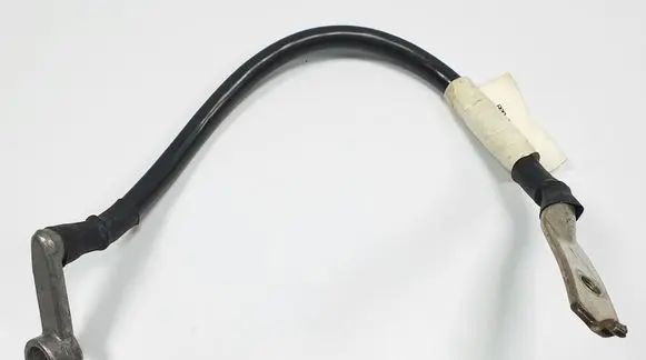 Ford Mondeo Mk III Negative earth cable (battery) 9162579