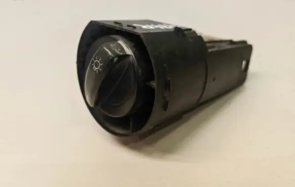 Seat Ibiza III (6L) Light switch