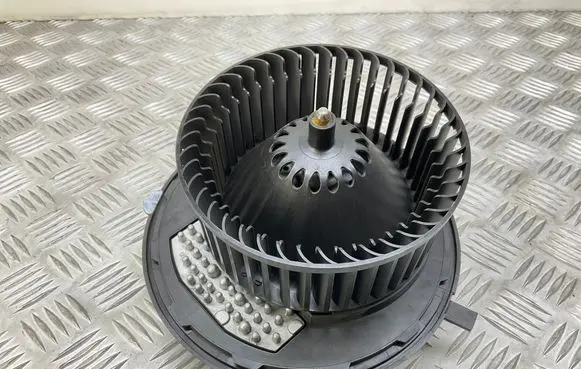 Heater fan/blower