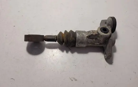 Audi A4 S4 B5 8D Clutch master cylinder 8D1721401