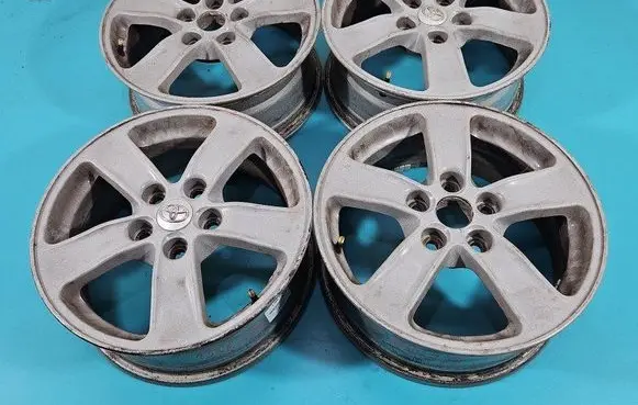 Toyota Avensis T270 R16 alloy rim IMPRK1366773