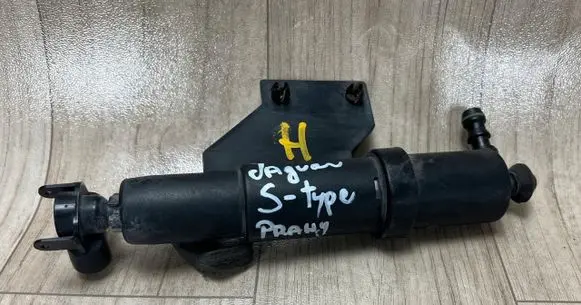 Jaguar S-Type Headlight washer spray nozzle