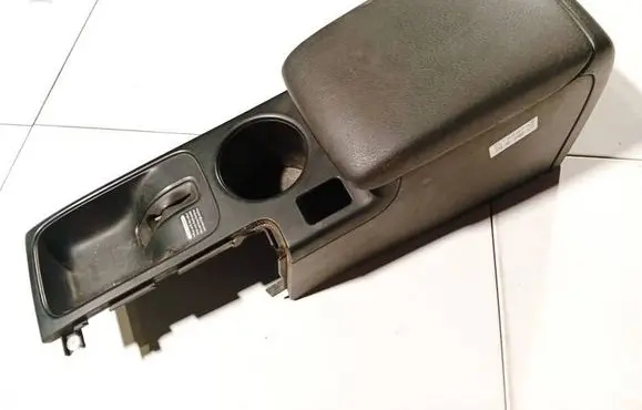 Subaru Legacy Center console 92132AG050
