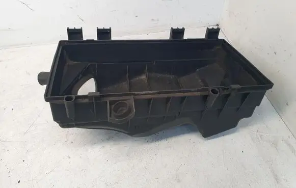 Audi A3 S3 A3 Sportback 8P Air filter box 1J0129614A