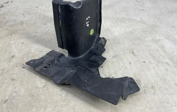 BMW M4 F82 F83 Other under body part 8055739