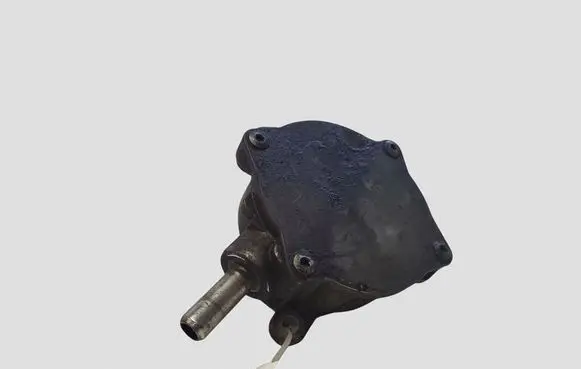 Mercedes-Benz C W204 Vacuum pump