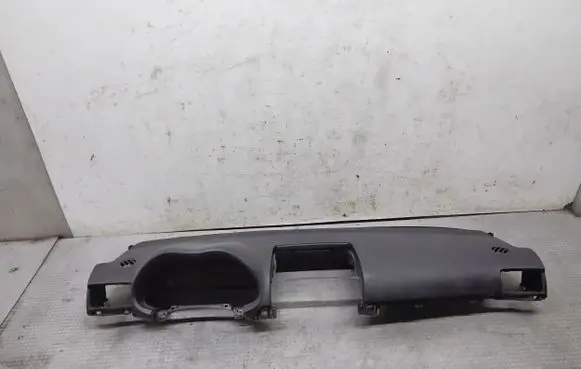 Toyota Avensis T250 Dashboard 5531105070