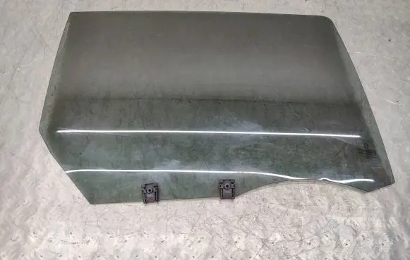 Peugeot 308 Rear door window glass 43R005223 E000189 DOT39AS3M436