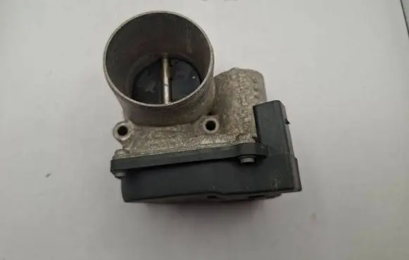 Skoda Fabia Mk1 (6Y) Throttle valve 03C133062C