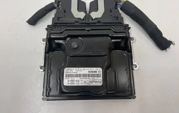 Ford Puma Engine control unit/module M1T112A650XA 0261S105FH