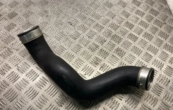 Mercedes-Benz E W211 Intercooler hose/pipe A2115282682