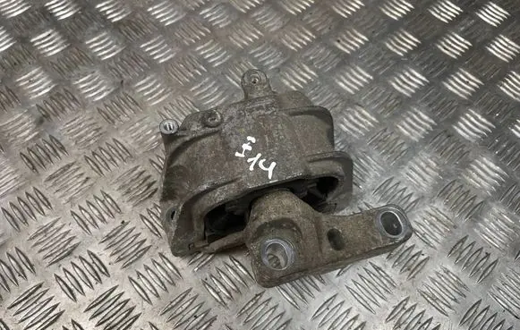 Audi A3 S3 A3 Sportback 8P Engine mount bracket 1K0199262AS 1K0199262