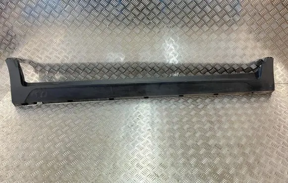 Opel Crossland X Front sill (body part) DG18016