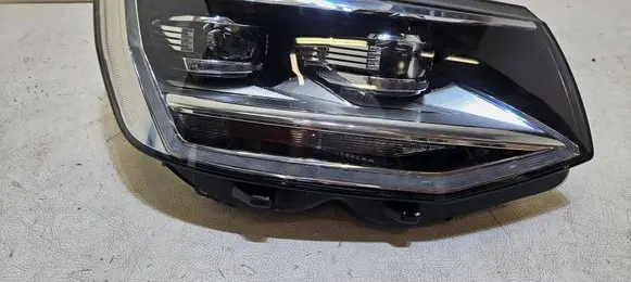 Volkswagen Transporter - Caravelle T6 Headlight/headlamp 7E1941036A