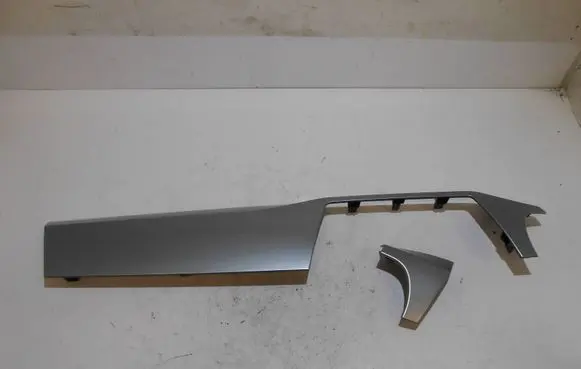 Skoda Fabia Mk3 (NJ) Dashboard glove box trim 6V1858418A 6V1858417A
