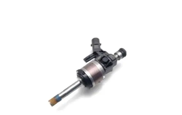 Volkswagen T-Roc Fuel injector 06N906036A 06N906A01