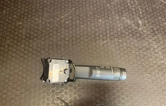 Opel Insignia A Wiper control stalk 13305522 01250521190