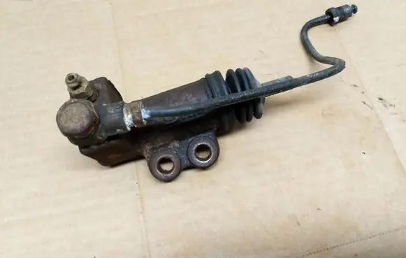 KIA Ceed Clutch slave cylinder 