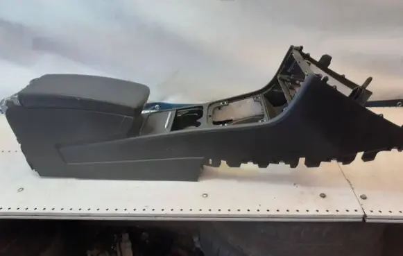 Volkswagen PASSAT B6 (B) pillar trim (top) 3C08641