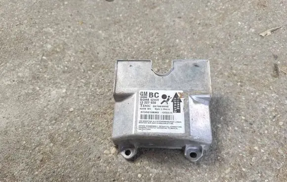 Opel Astra H Airbag control unit/module 13227920