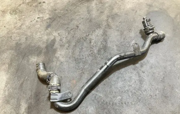 Audi A3 S3 A3 Sportback 8P Engine coolant pipe/hose 5N0121065