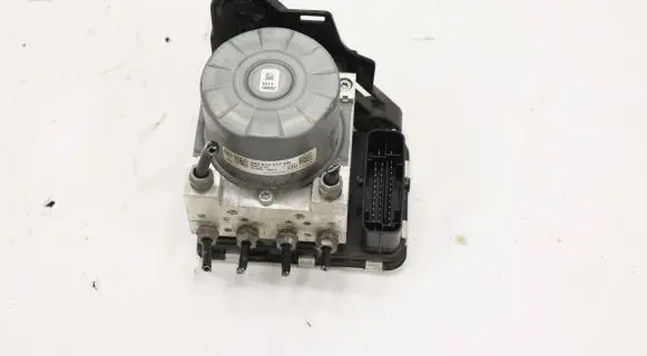 Volkswagen Golf VII Master brake cylinder 5Q0614517DR