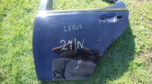 Lexus IS IV XE40 Rear door