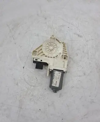 Audi Q7 4L Front door window regulator motor 4L0959802B 1036989719200