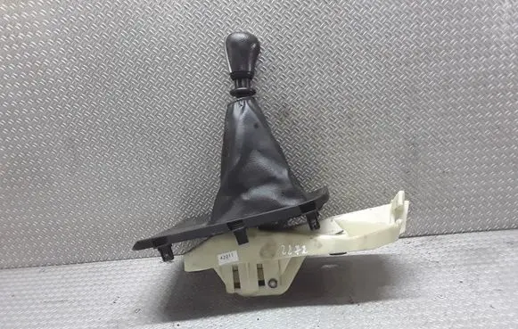 Nissan Primera Gear shifter/selector