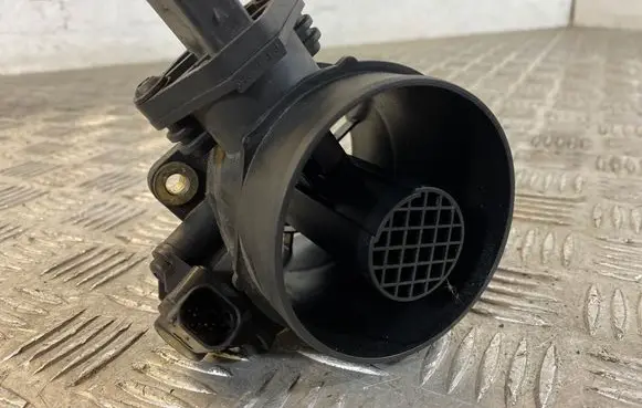 Mercedes-Benz E W211 Mass air flow meter A6460940048 0281002535