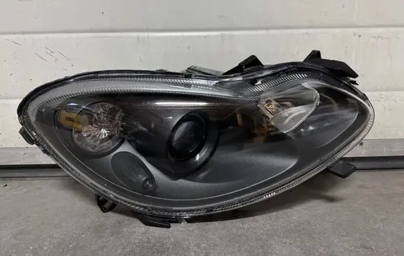 Smart ForTwo II Headlight/headlamp A4518201059