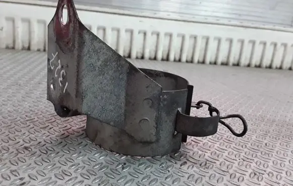 Mitsubishi Lancer X Fuel filter bracket/mount holder 