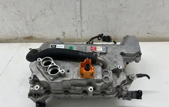 Opel Mokka B Voltage converter inverter 9850313580 2303230633 9695463080