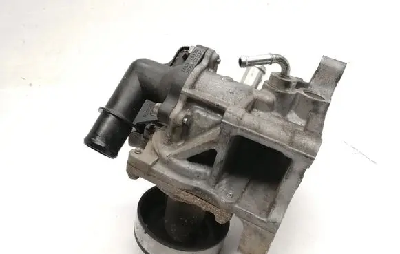 Mazda CX-5 Water pump SH01151H0