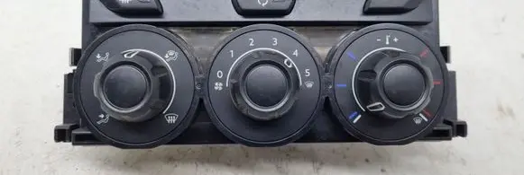 Citroen C3 Climate control unit 400018002