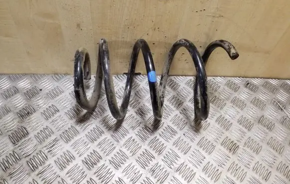 Renault Master III Front coil spring