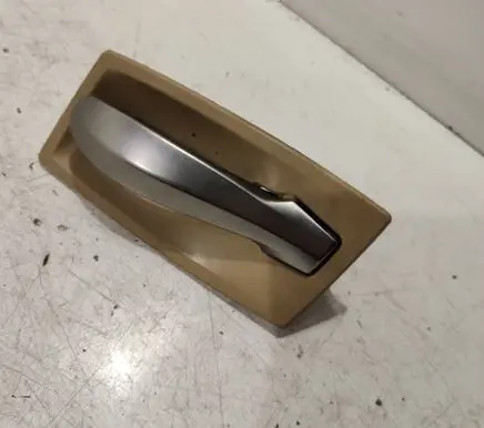 BMW 5 E60 E61 Front door interior handle 70342879