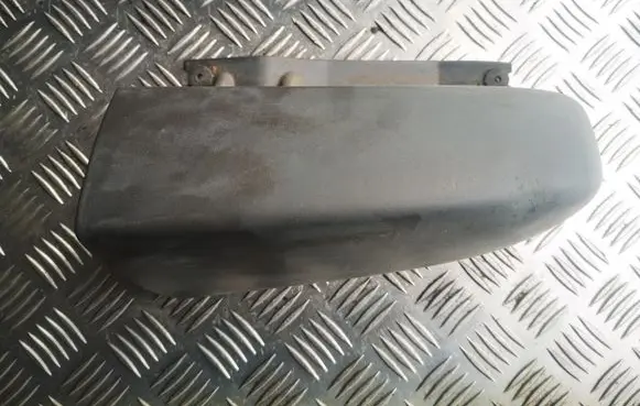 Nissan Primastar Rear/tail light trim molding 93850669