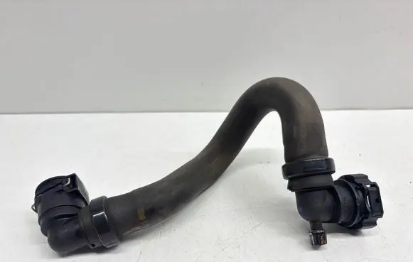 Peugeot 208 I Engine coolant pipe/hose 9803184280