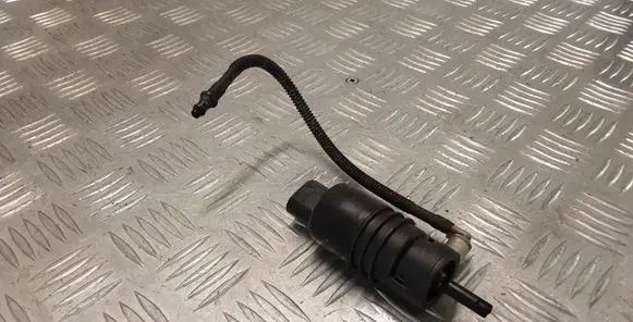 BMW X5 E70 Windscreen/windshield washer pump 6934160