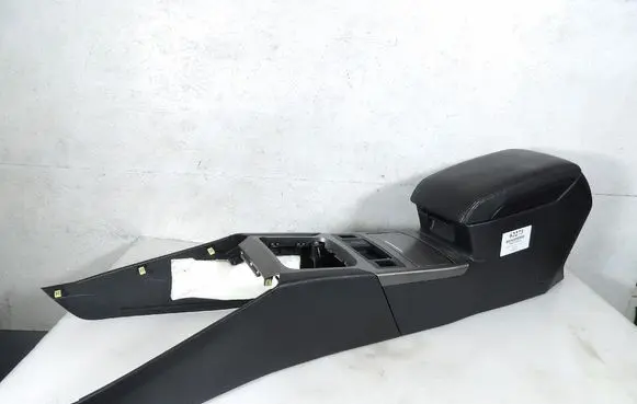 Subaru Legacy Center console 92113AJ000