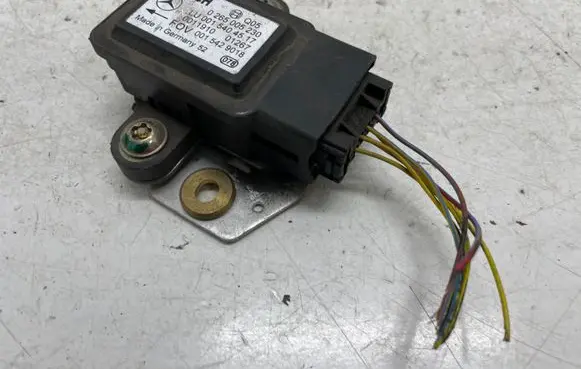 Mercedes-Benz E W211 ESP (stability system) control unit 0265005230 0015404517