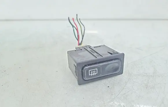 Honda Civic Windscreen/window heater switch M9004